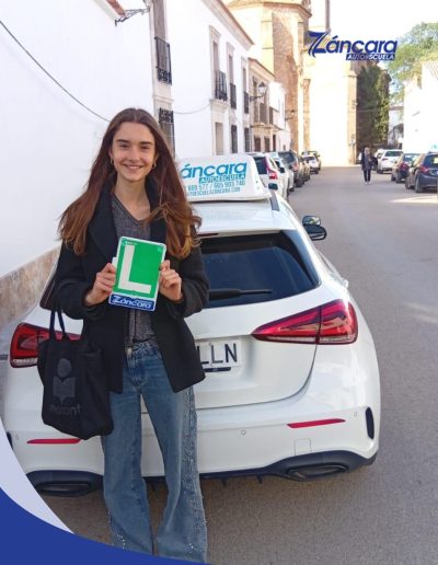 Autoescuela en Cuenca Záncara - Autoescuela en Cuenca, autoescuela en Mota del Cuervo, carnet de coche manual y automático, permisos de moto, cursos intensivos, aprueba en 15 días.