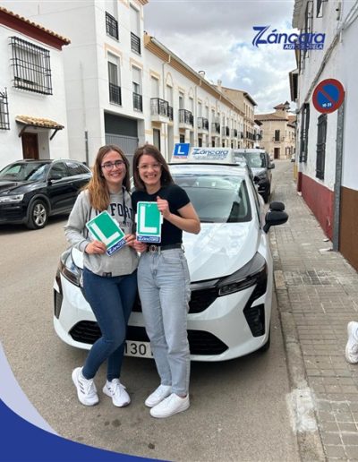 Autoescuela en Cuenca Záncara - Autoescuela en Cuenca, autoescuela en Mota del Cuervo, carnet de coche manual y automático, permisos de moto, cursos intensivos, aprueba en 15 días.